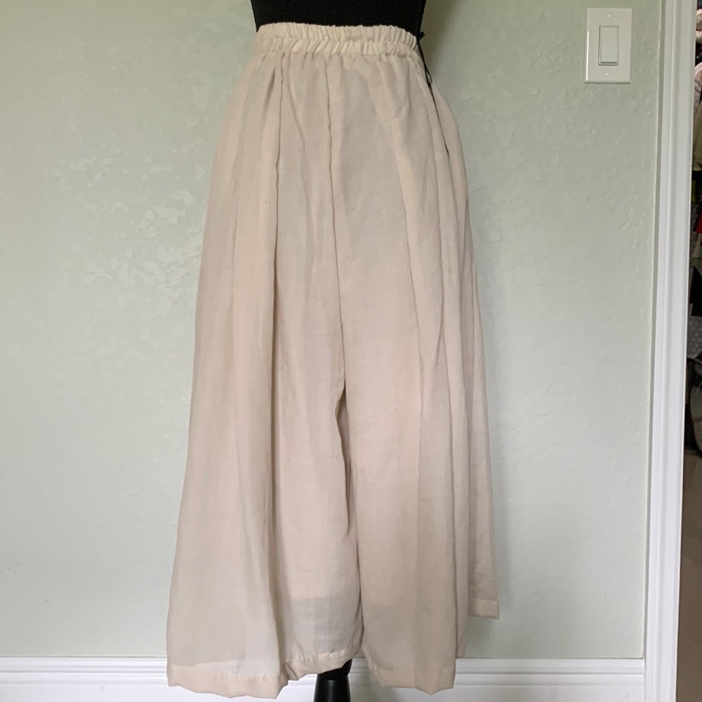Wide-leg pants. Brand new with tag. Very comfortable.